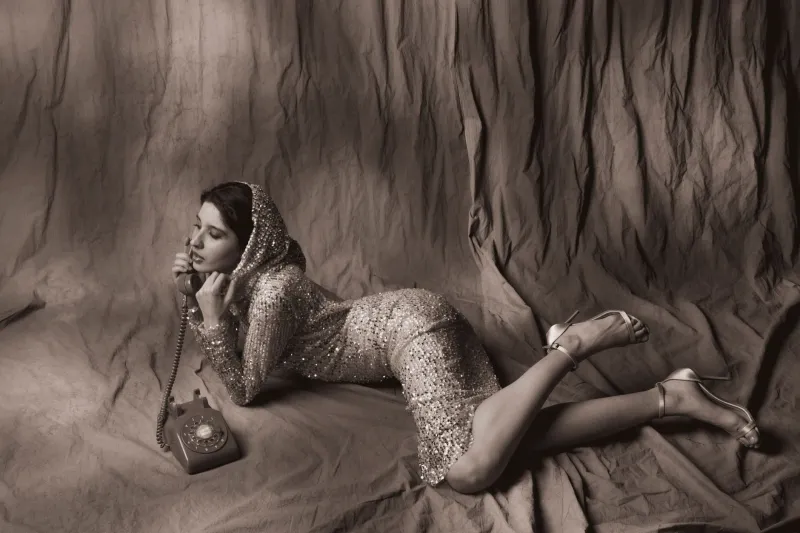 Less Is Legendary: How Halston's Minimalist Vision Rewrote the Language of the Red Carpet